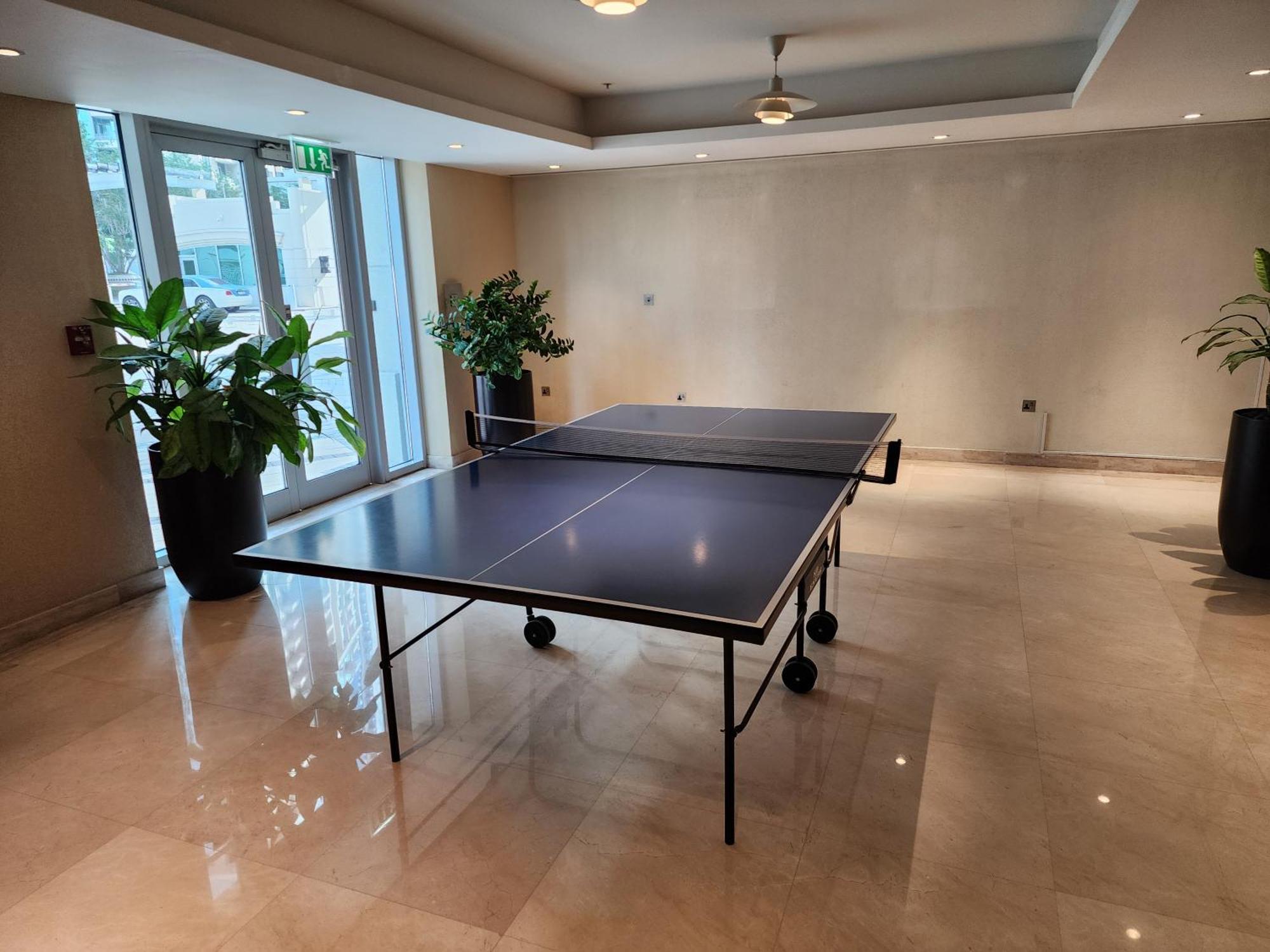 Апартаменты Downtown Oasis, Burj Khalifa Views, Luxury Amenities Дубай Экстерьер фото