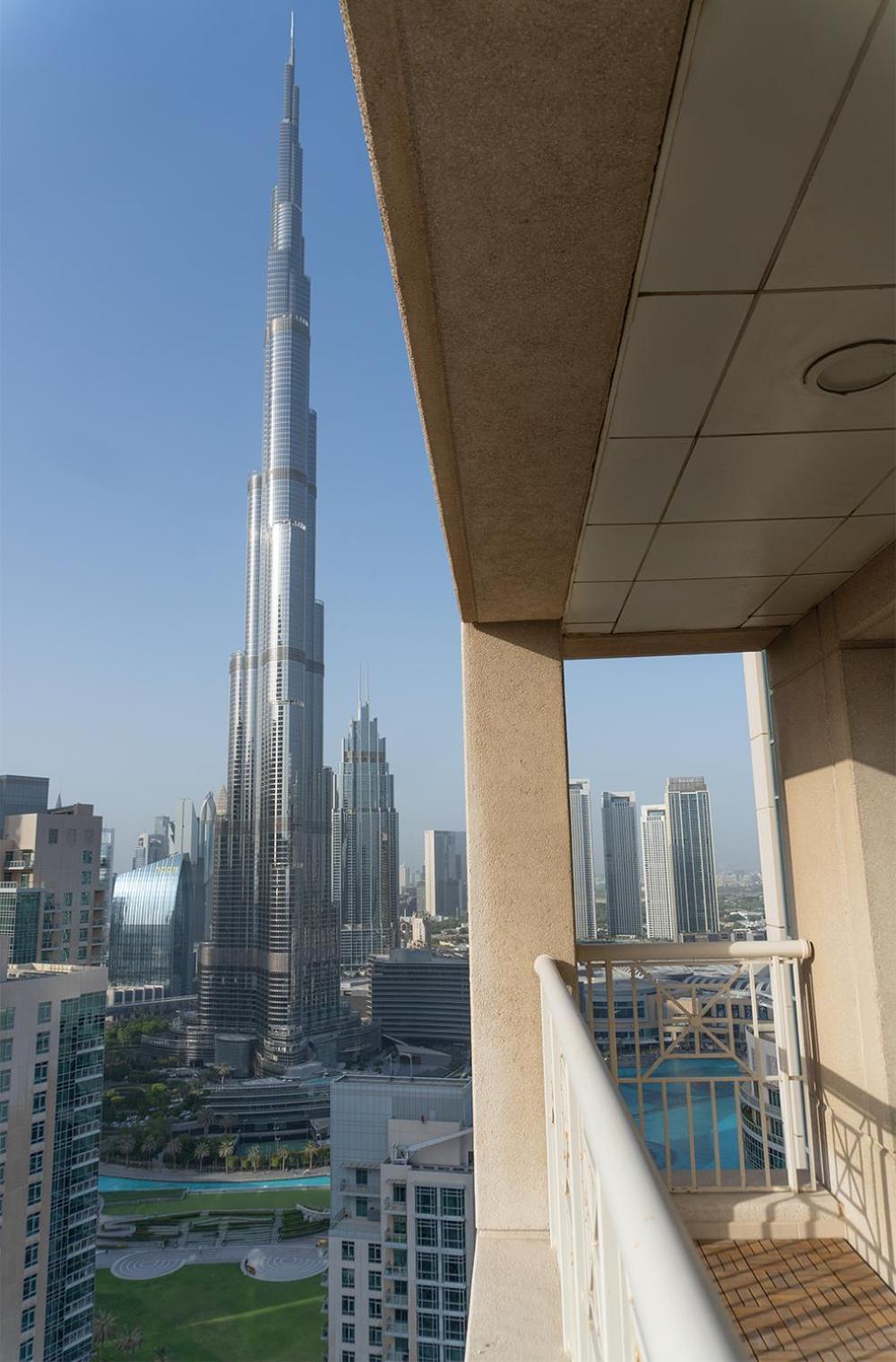 Апартаменты Downtown Oasis, Burj Khalifa Views, Luxury Amenities Дубай Экстерьер фото